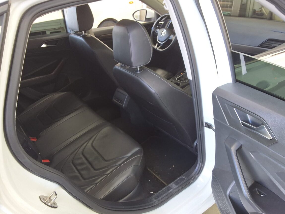 VOLKSWAGEN JETTA (7TH GEN) 1.4 TSI PRESTIGE 2020 - zdjęcie 13