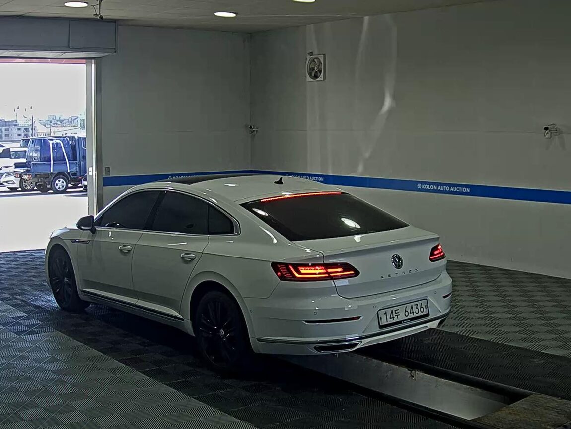 VOLKSWAGEN ARTEON 2.0 TDI ELEGANCE PRESTIGE 2019 - zdjęcie 6