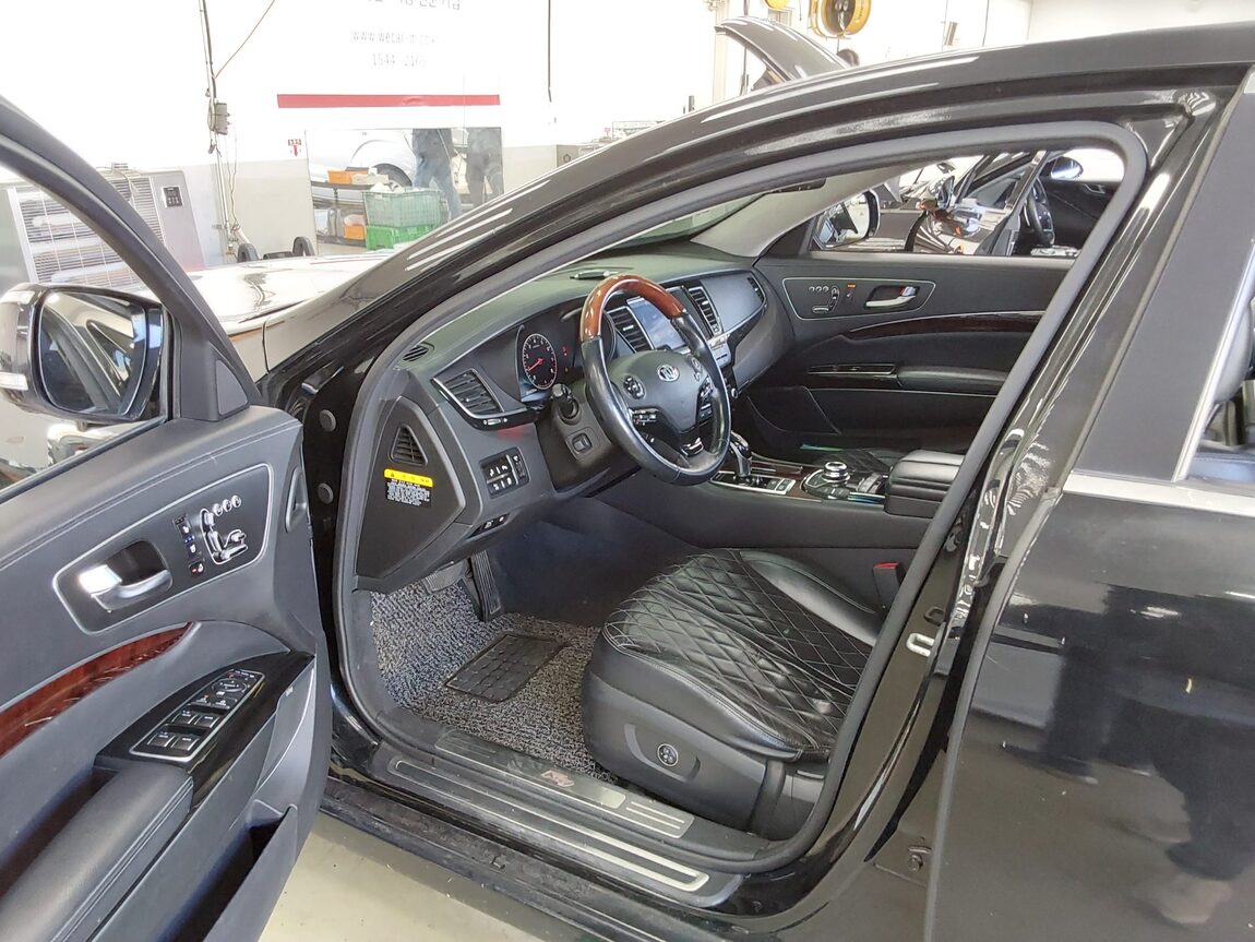 KIA THE NEW K9 (KH) 5.0 GDI QUANTUM 2016 - zdjęcie 10