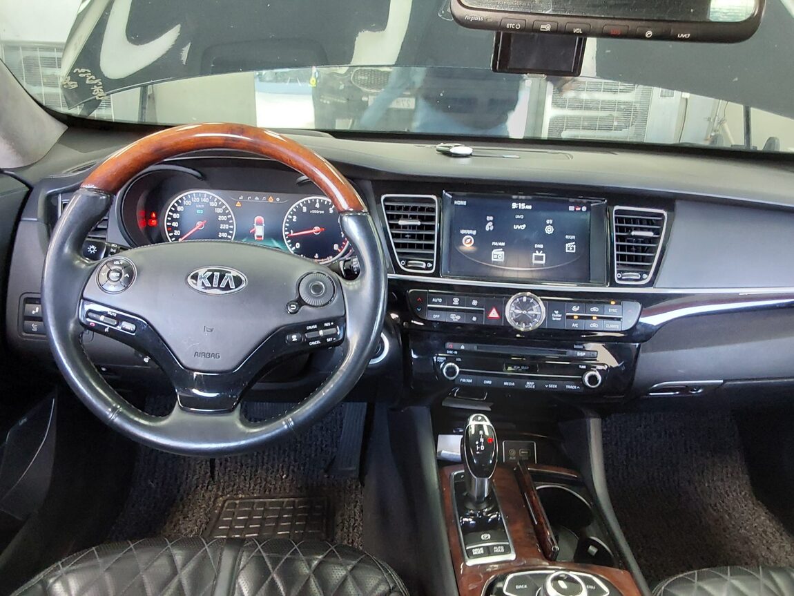 KIA THE NEW K9 (KH) 5.0 GDI QUANTUM 2016 - zdjęcie 11
