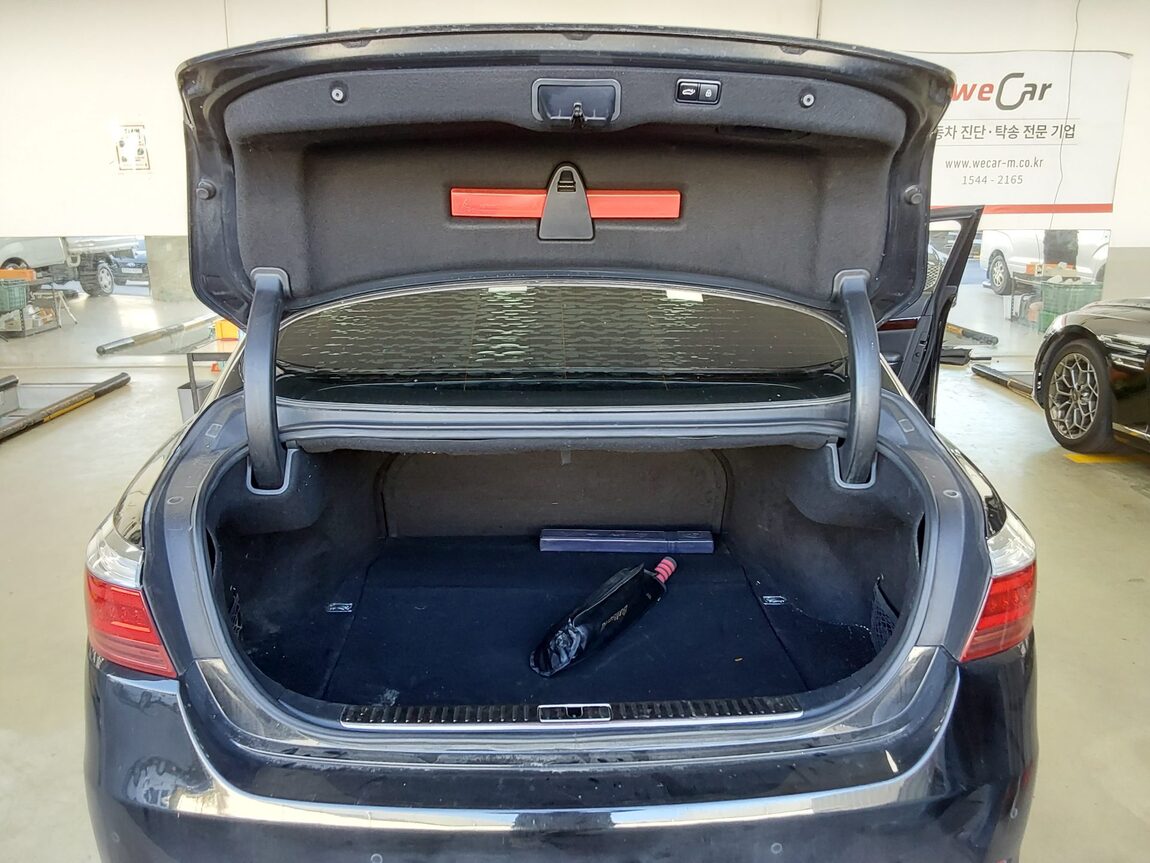 KIA THE NEW K9 (KH) 5.0 GDI QUANTUM 2016 - zdjęcie 15