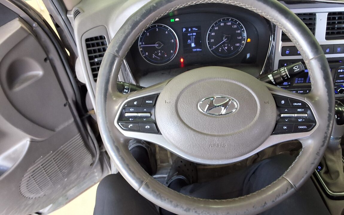 HYUNDAI PORTER II CRDi DOUBLE CAB EXTRA LONG WHEELBASE PREMIUM 2022 - zdjęcie 17