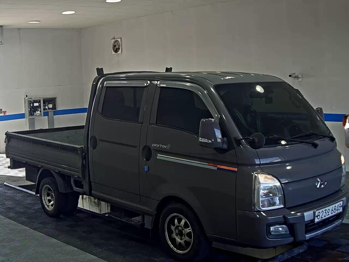 HYUNDAI PORTER II CRDi DOUBLE CAB EXTRA LONG WHEELBASE PREMIUM 2022 - zdjęcie 3