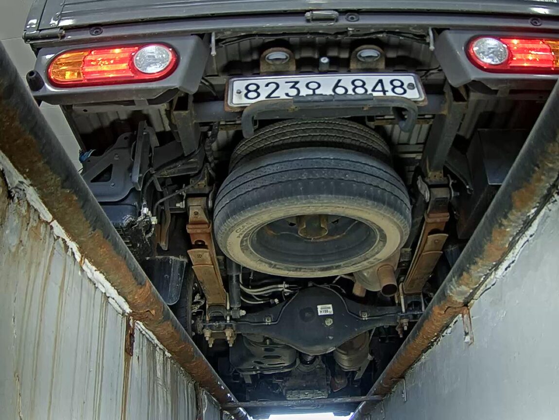 HYUNDAI PORTER II CRDi DOUBLE CAB EXTRA LONG WHEELBASE PREMIUM 2022 - zdjęcie 8