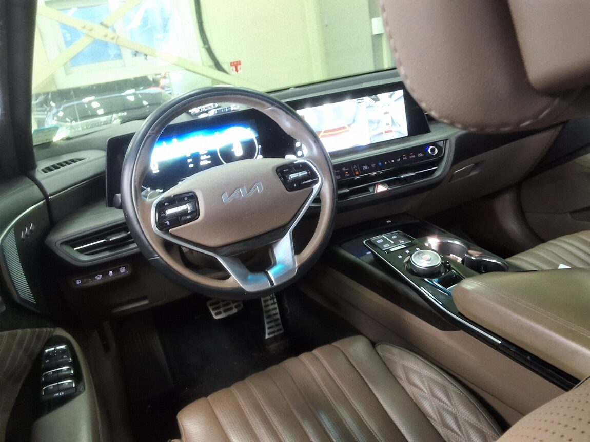 KIA K8 HYBRID HEV SIGNATURE 2022 - zdjęcie 12
