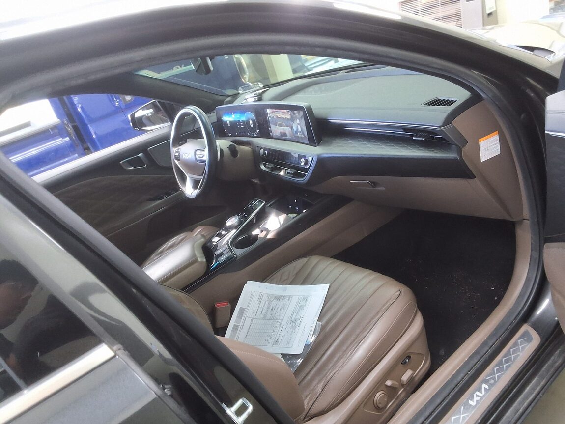 KIA K8 HYBRID HEV SIGNATURE 2022 - zdjęcie 15