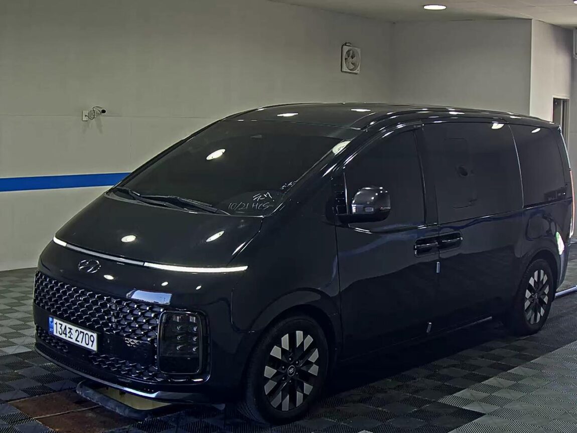 HYUNDAI STARIA 2.2 DIESEL LOUNGE 9-SEATER 2WD INSPIRATION 2022 - zdjęcie 2