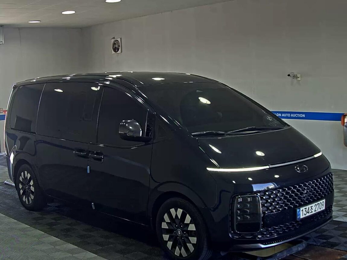 HYUNDAI STARIA 2.2 DIESEL LOUNGE 9-SEATER 2WD INSPIRATION 2022 - zdjęcie 3