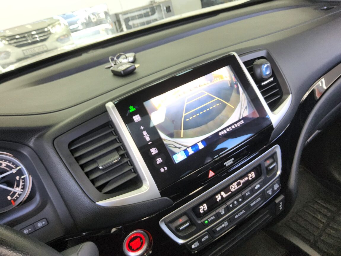 HONDA PILOT (3RD GEN) 3.5 V6 2016 - zdjęcie 18