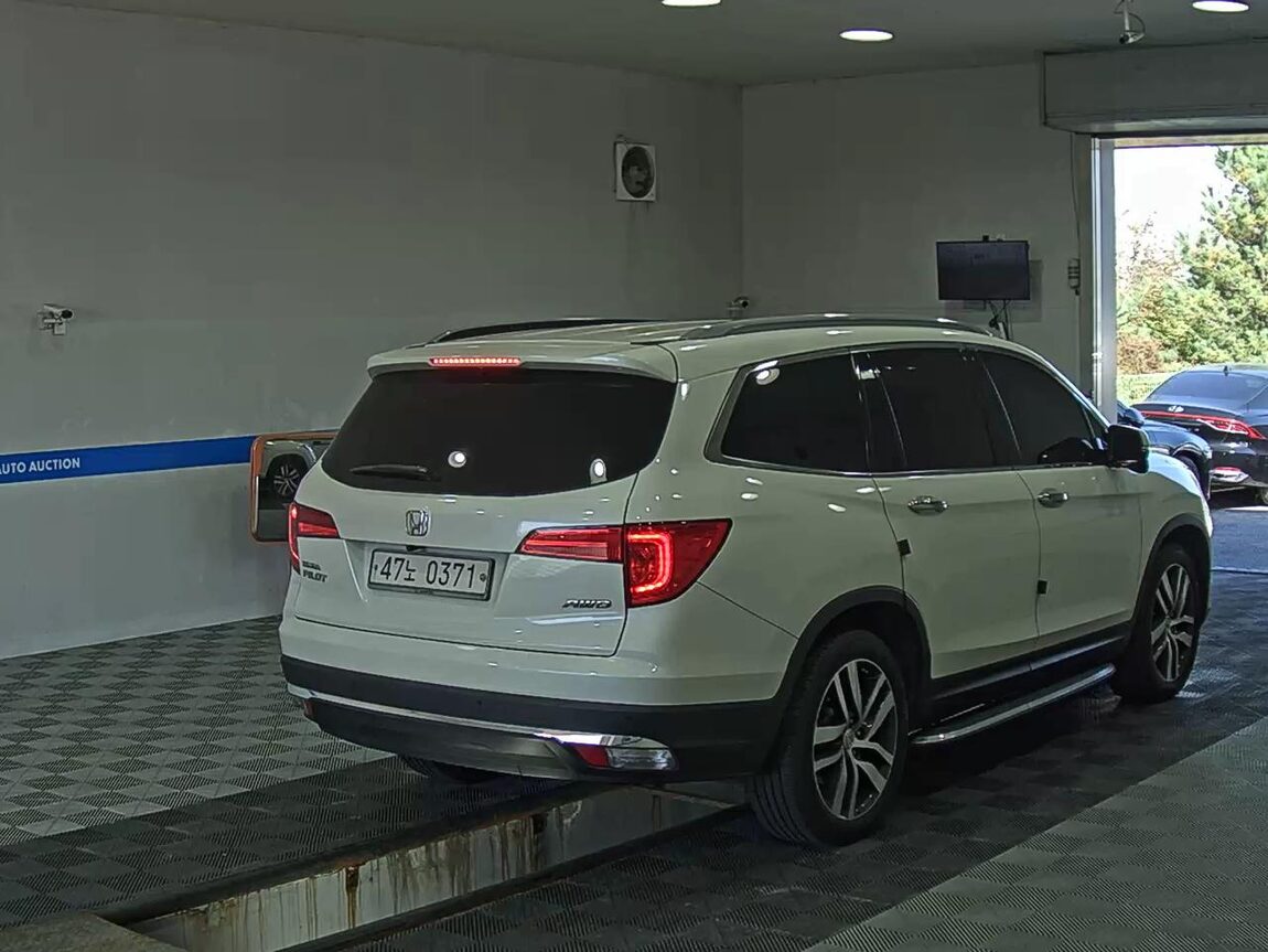 HONDA PILOT (3RD GEN) 3.5 V6 2016 - zdjęcie 5