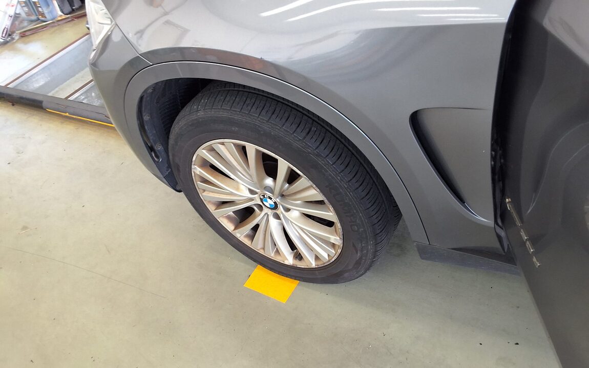 BMW X5 (3RD GEN) 30d xDRIVE LAUNCH PACK 1 2014 - zdjęcie 24