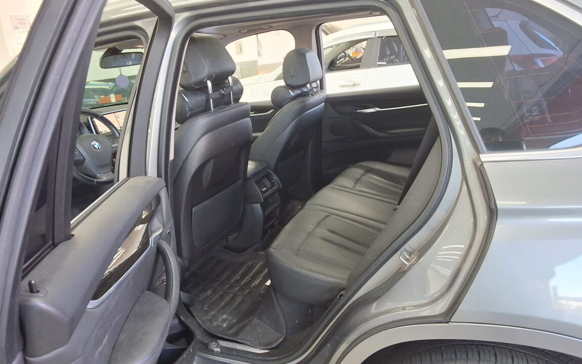 BMW X5 (3RD GEN) 30d xDRIVE LAUNCH PACK 1 2014 - zdjęcie 12