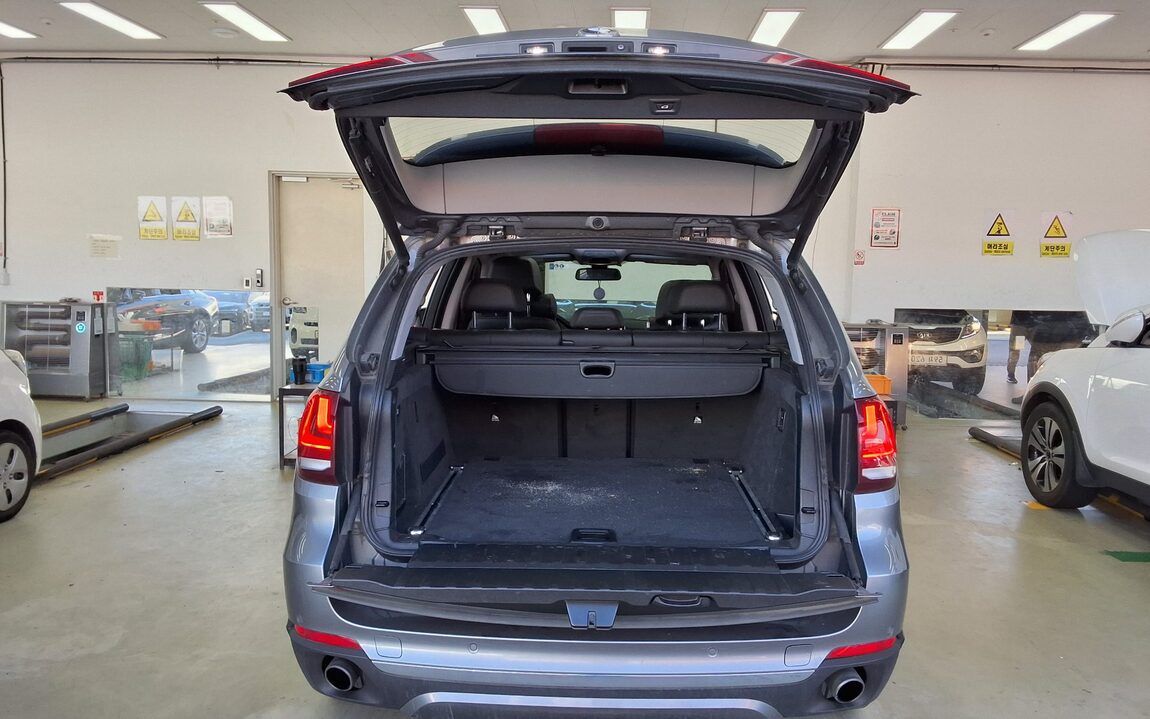 BMW X5 (3RD GEN) 30d xDRIVE LAUNCH PACK 1 2014 - zdjęcie 15