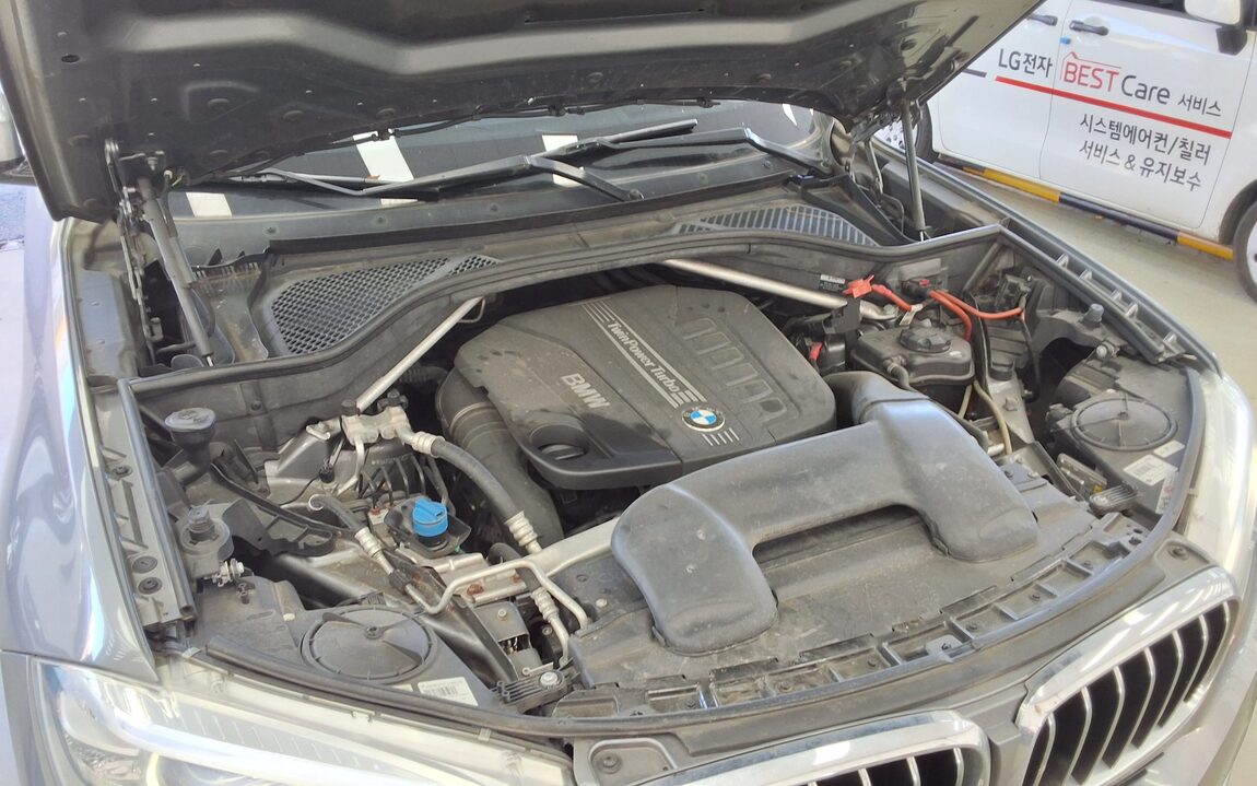 BMW X5 (3RD GEN) 30d xDRIVE LAUNCH PACK 1 2014 - zdjęcie 22