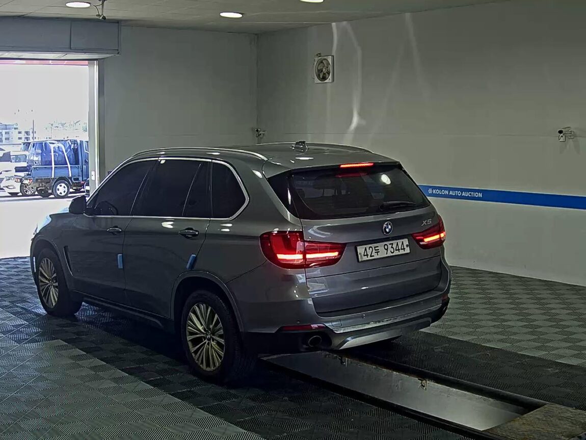 BMW X5 (3RD GEN) 30d xDRIVE LAUNCH PACK 1 2014 - zdjęcie 6