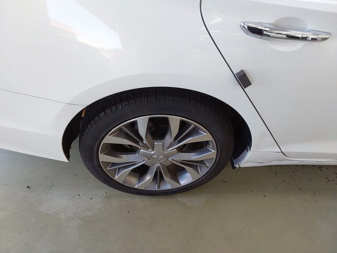 HYUNDAI LF SONATA 2.0 CVVL SMART 2015 - zdjęcie 24