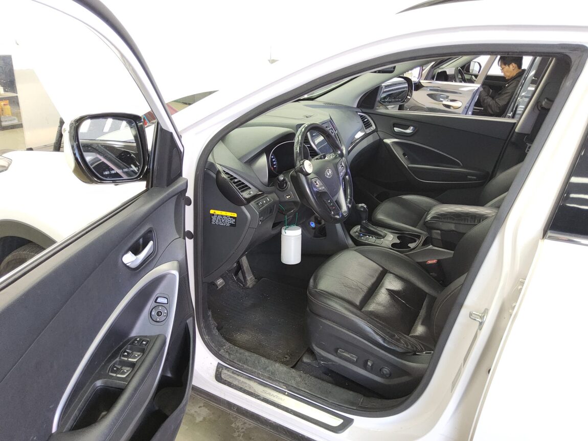 HYUNDAI SANTA FE (DM) DIESEL R2.0 2WD PREMIUM 2014 - zdjęcie 10