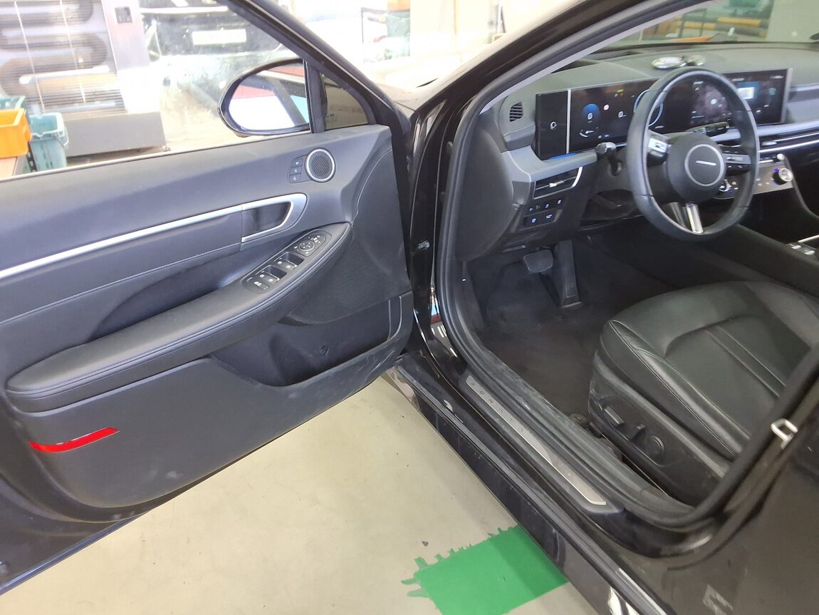 HYUNDAI SONATA THE EDGE GASOLINE 2.0 INSPIRATION 2024 - zdjęcie 10