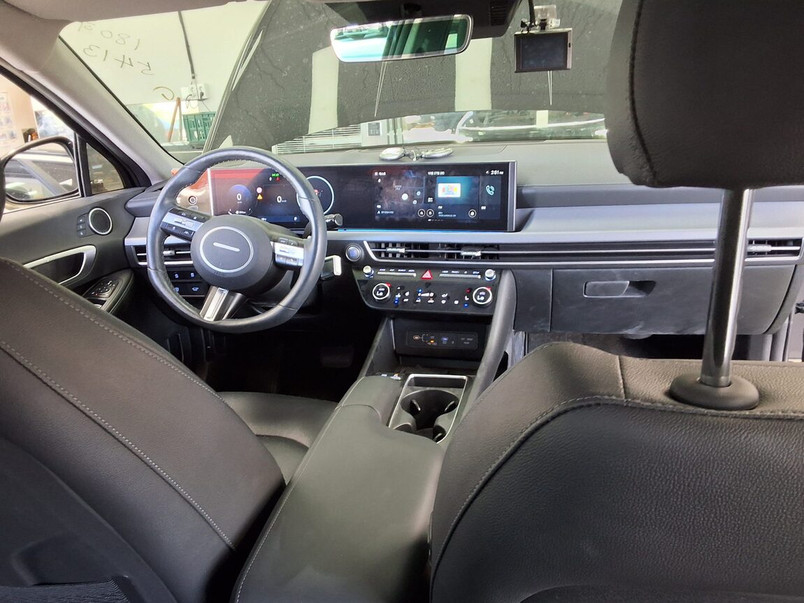 HYUNDAI SONATA THE EDGE GASOLINE 2.0 INSPIRATION 2024 - zdjęcie 11