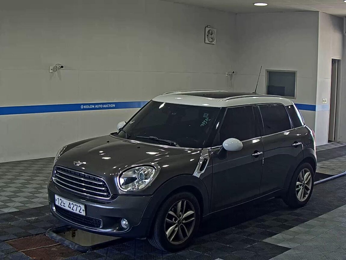 MINI COUNTRYMAN 2.0 D 2013 - zdjęcie 2