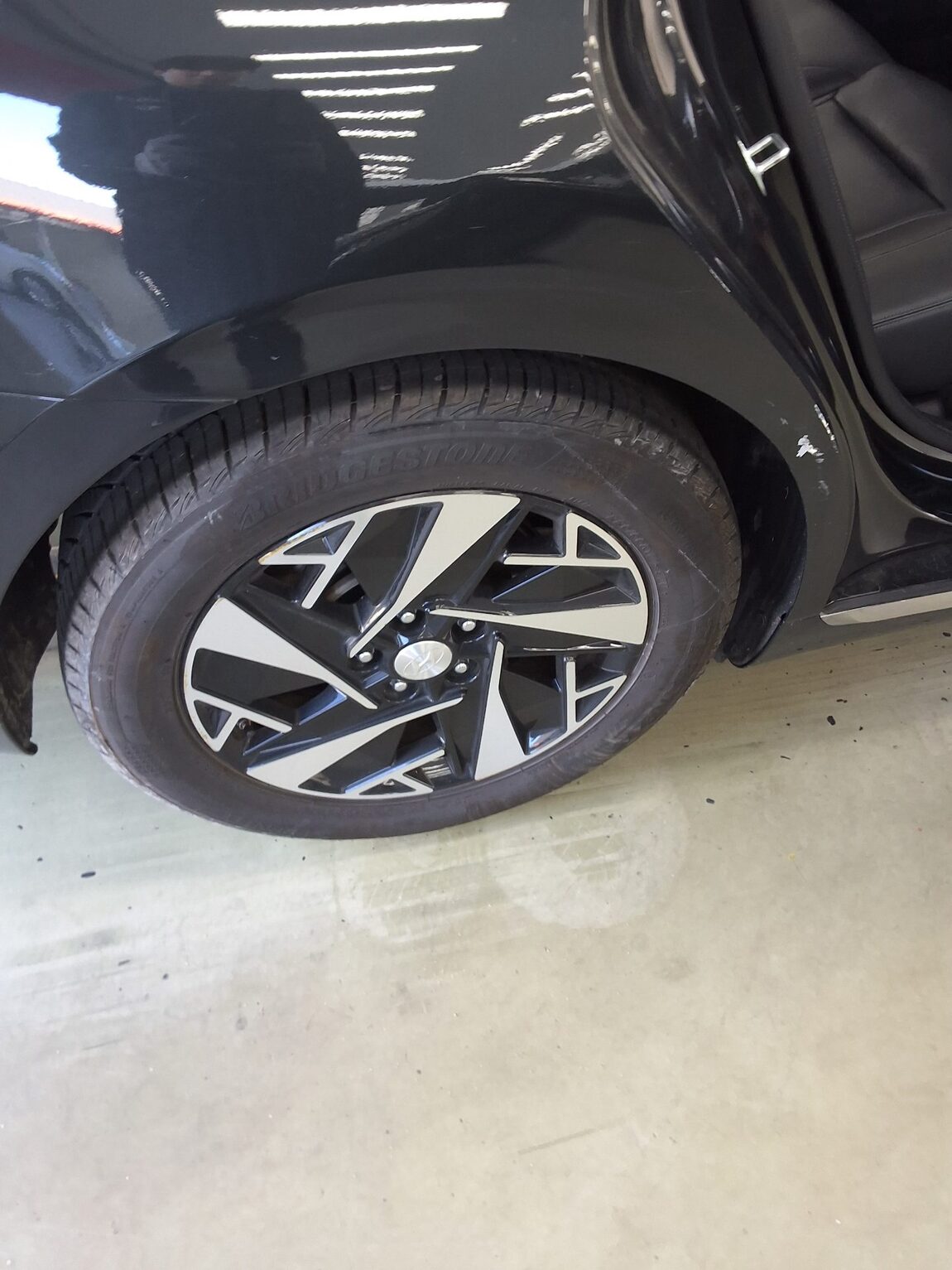 HYUNDAI THE NEW GRANDEUR IG HYBRID 2.4 HEV EXCLUSIVE 2022 - zdjęcie 24
