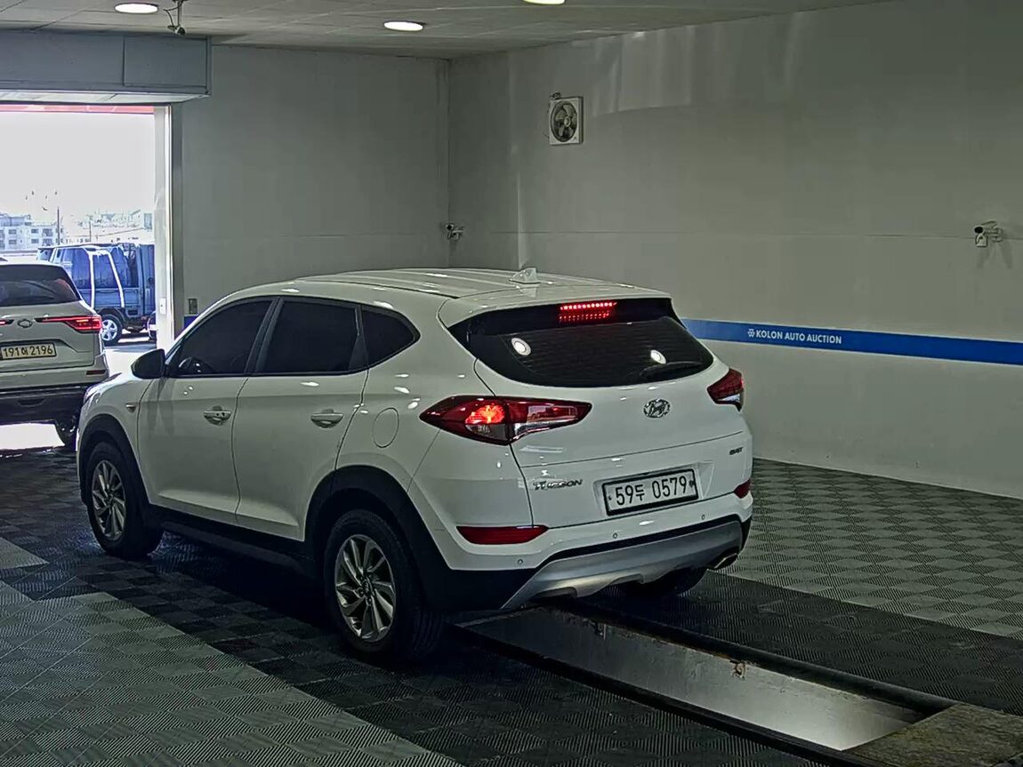 HYUNDAI ALL NEW TUCSON DIESEL 1.7 2WD STYLE 2017 - zdjęcie 6