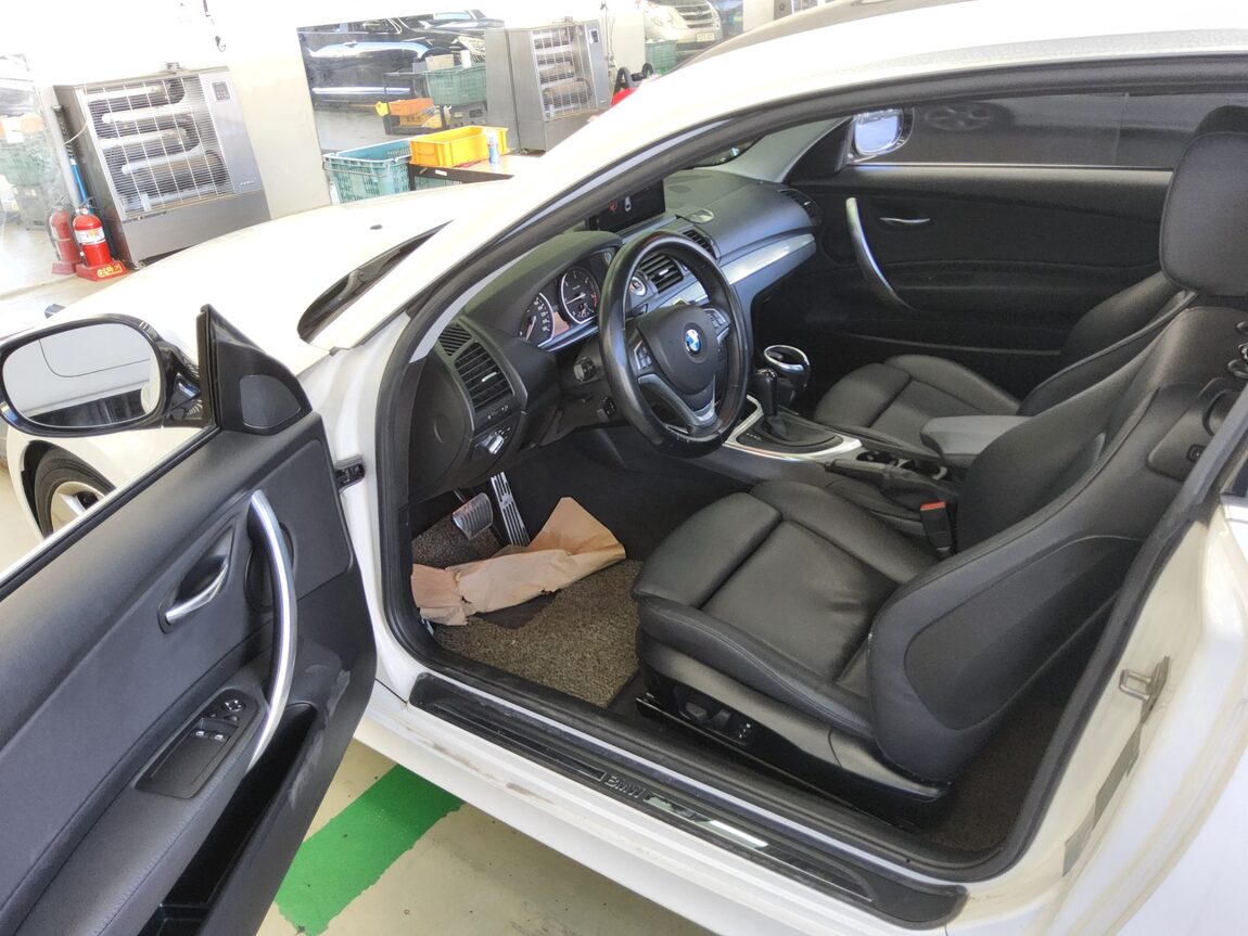 BMW 1 SERIES (1ST GEN) COUPE 120d SPORTS 2012 - zdjęcie 10