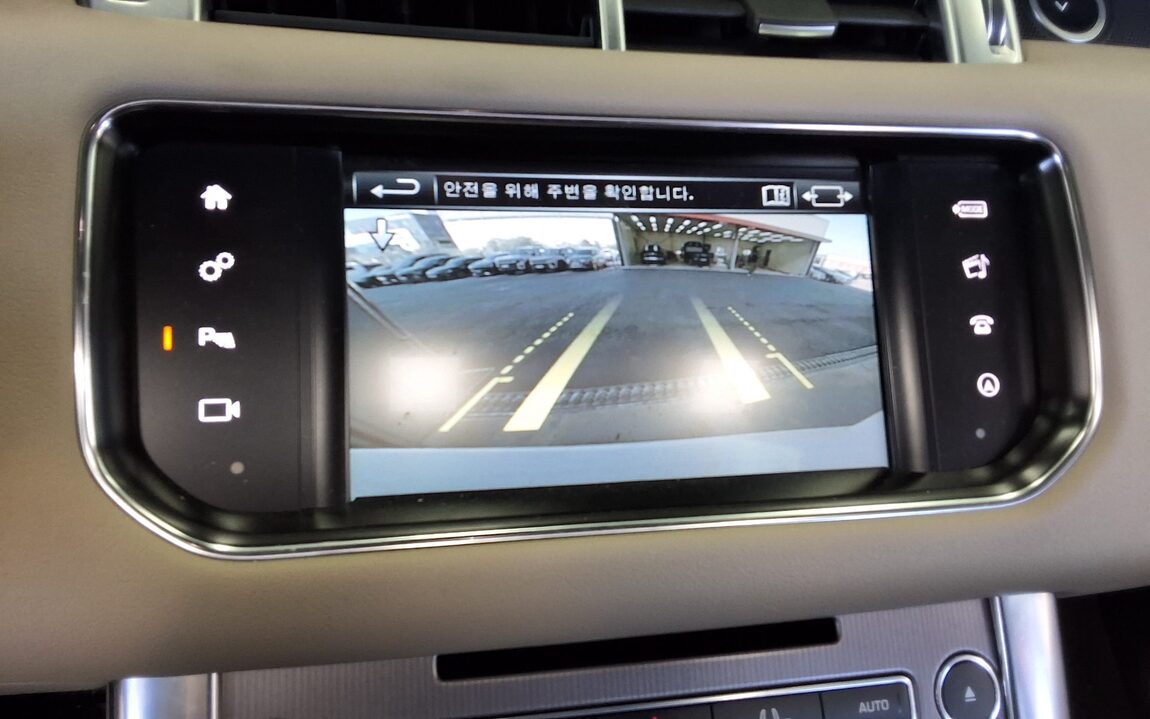 LAND ROVER RANGE ROVER SPORT (2ND GEN) 3.0 SDV6 HSE 2016 - zdjęcie 19