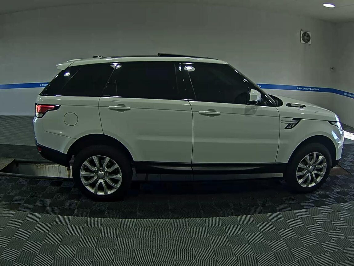 LAND ROVER RANGE ROVER SPORT (2ND GEN) 3.0 SDV6 HSE 2016 - zdjęcie 4