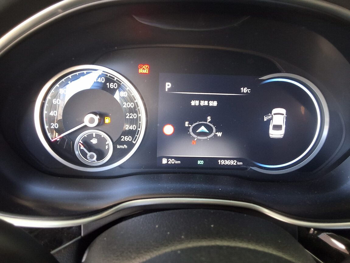 GENESIS THE ALL NEW G80 GASOLINE 3.5 2WD BASE MODEL 2022 - zdjęcie 9
