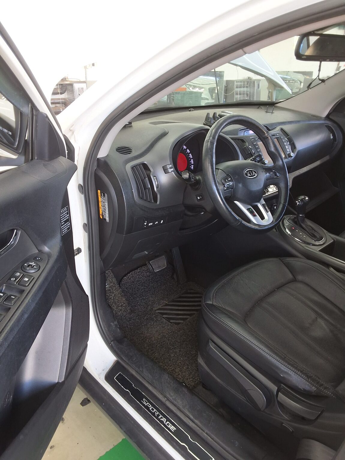 KIA SPORTAGE R DIESEL R2.0 2WD TLX PREMIUM 2012 - zdjęcie 10