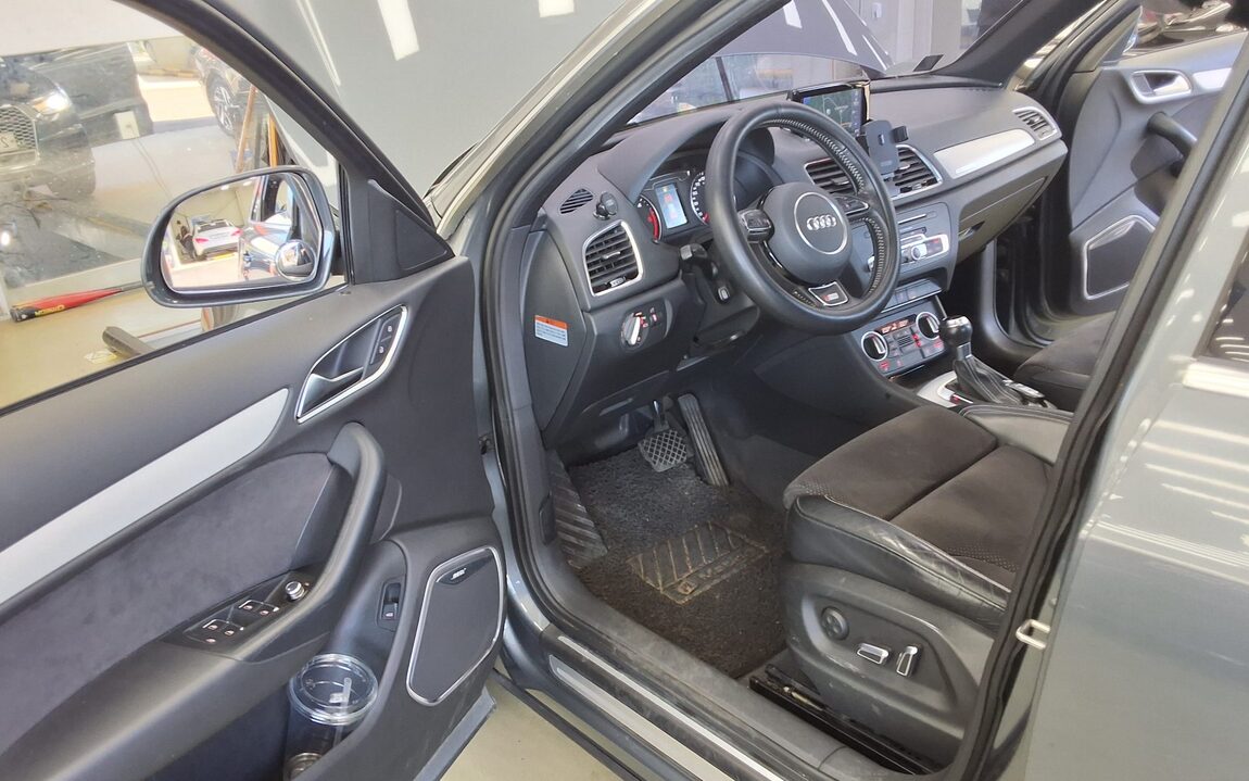 AUDI Q3 35 TDI QUATTRO SPORTS 2015 - zdjęcie 10