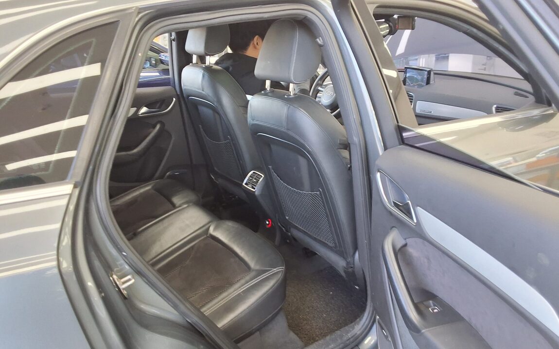 AUDI Q3 35 TDI QUATTRO SPORTS 2015 - zdjęcie 13
