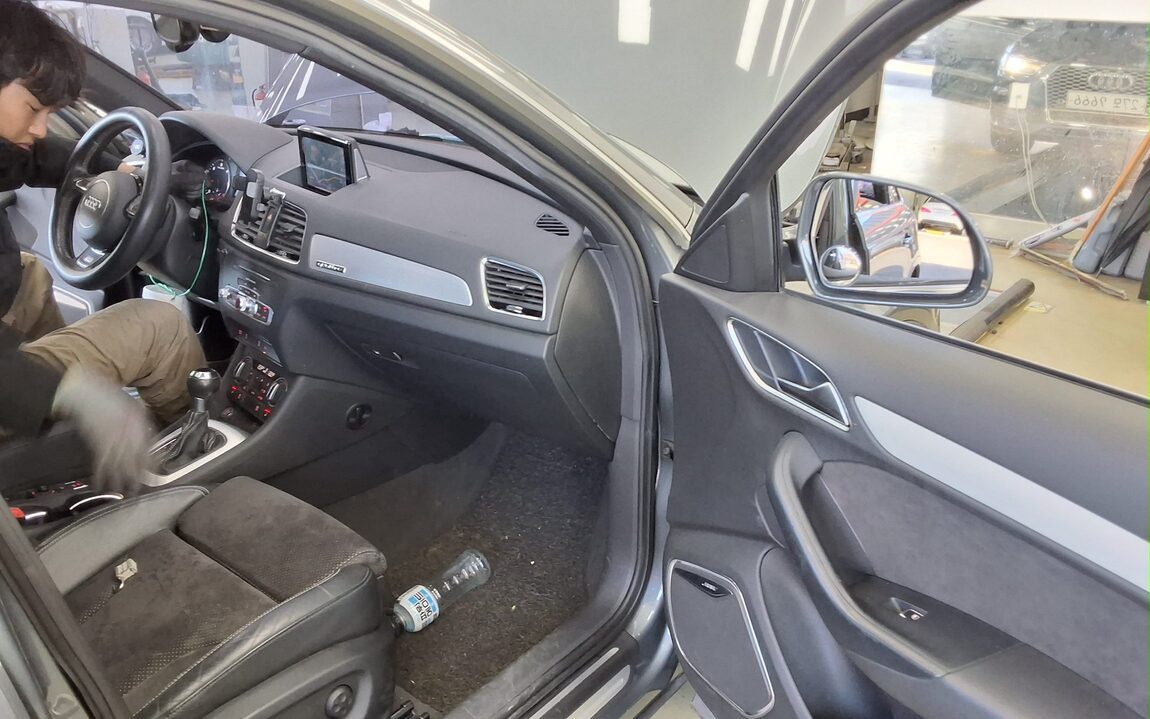 AUDI Q3 35 TDI QUATTRO SPORTS 2015 - zdjęcie 14