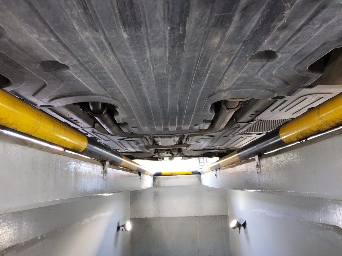 JAGUAR XF 3.0D V6 LUXURY 2013 - zdjęcie 22