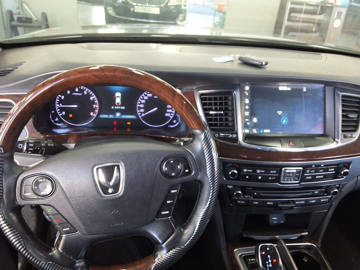 HYUNDAI EQUUS (NEW) VS380 PREMIUM 2015 - zdjęcie 17