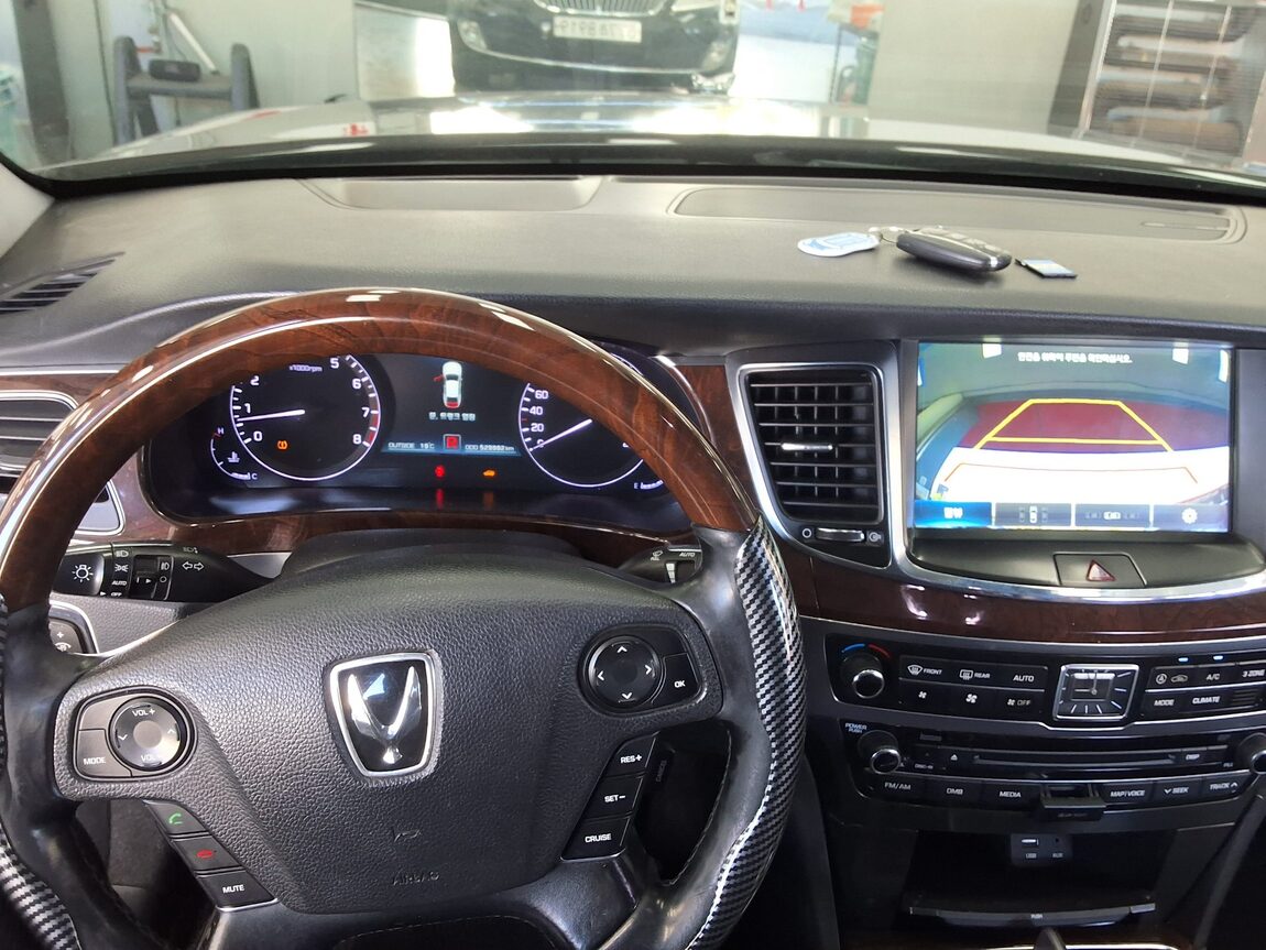 HYUNDAI EQUUS (NEW) VS380 PREMIUM 2015 - zdjęcie 18