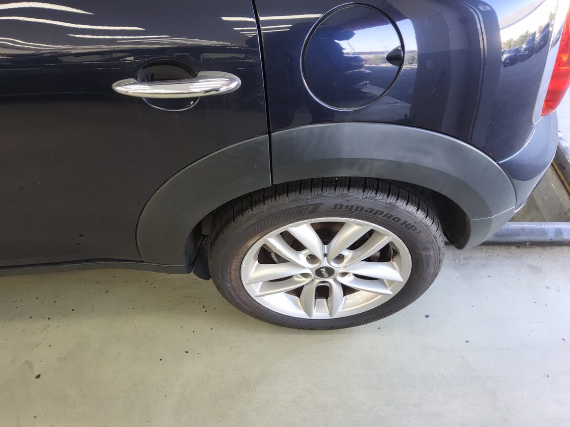 MINI COUNTRYMAN 2.0 D 2014 - zdjęcie 21