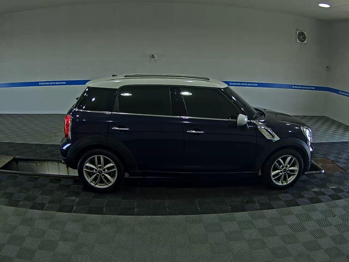 MINI COUNTRYMAN 2.0 D 2014 - zdjęcie 4