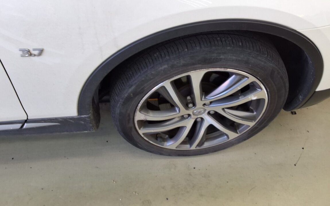 INFINITI QX50 3.7 AWD 2016 - zdjęcie 26