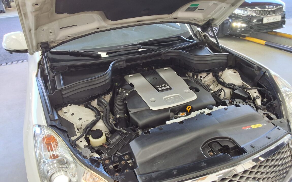 INFINITI QX50 3.7 AWD 2016 - zdjęcie 22