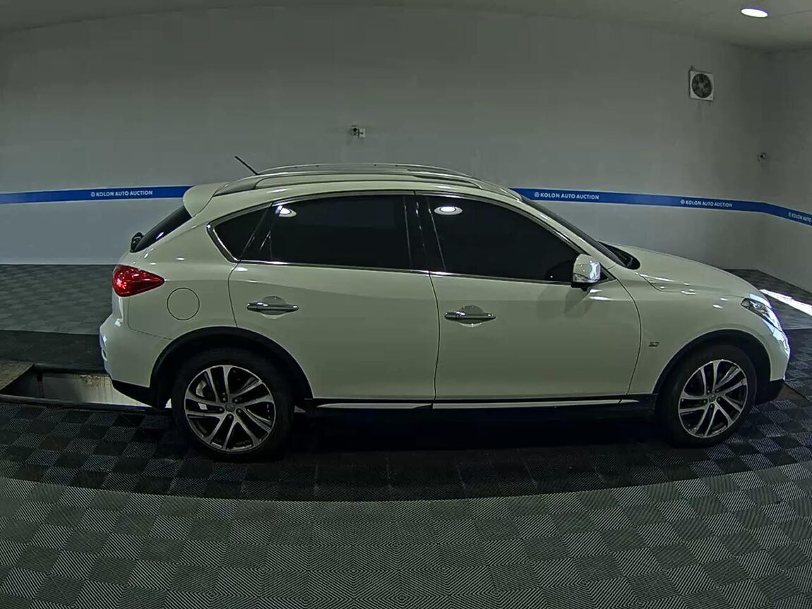INFINITI QX50 3.7 AWD 2016 - zdjęcie 4