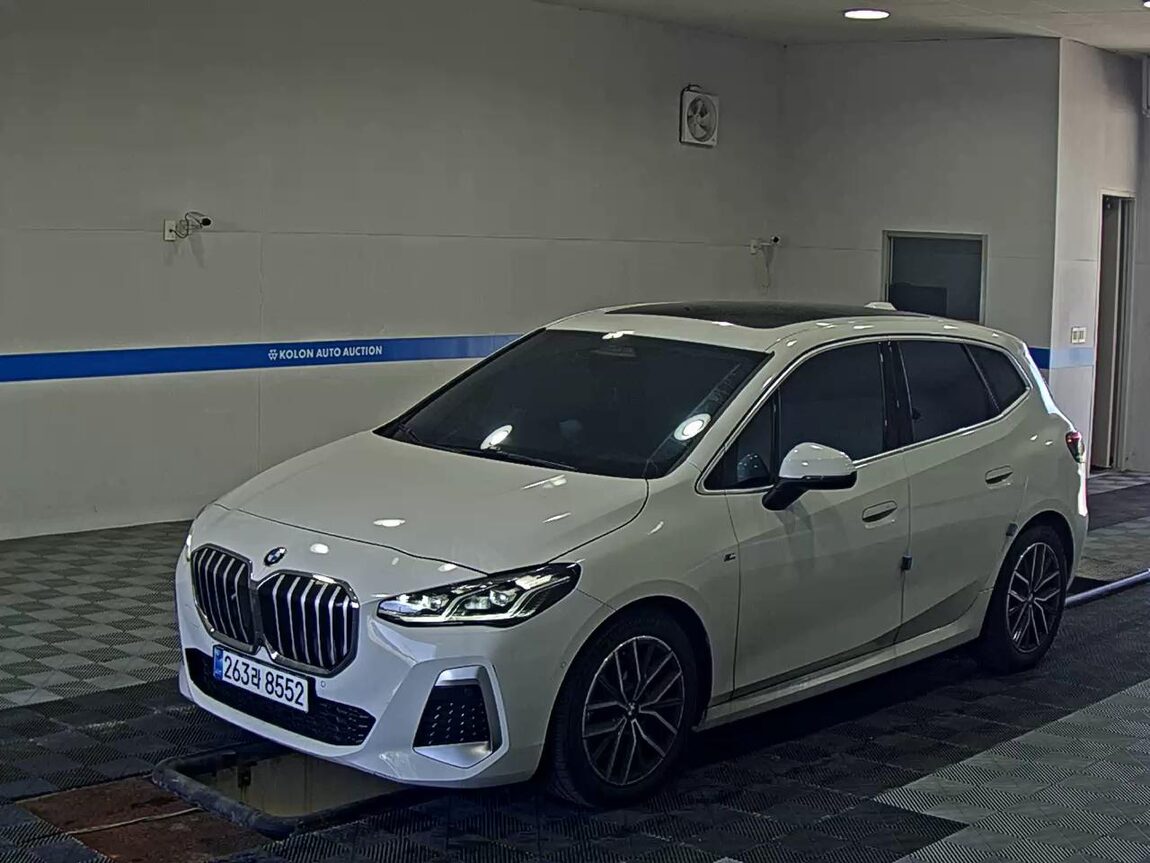 BMW ACTIVE TOURER (2ND GEN) 220i M SPORT DESIGN 2025 - zdjęcie 2
