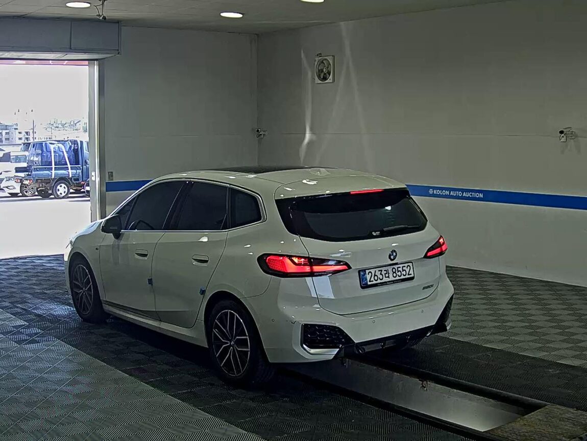 BMW ACTIVE TOURER (2ND GEN) 220i M SPORT DESIGN 2025 - zdjęcie 6