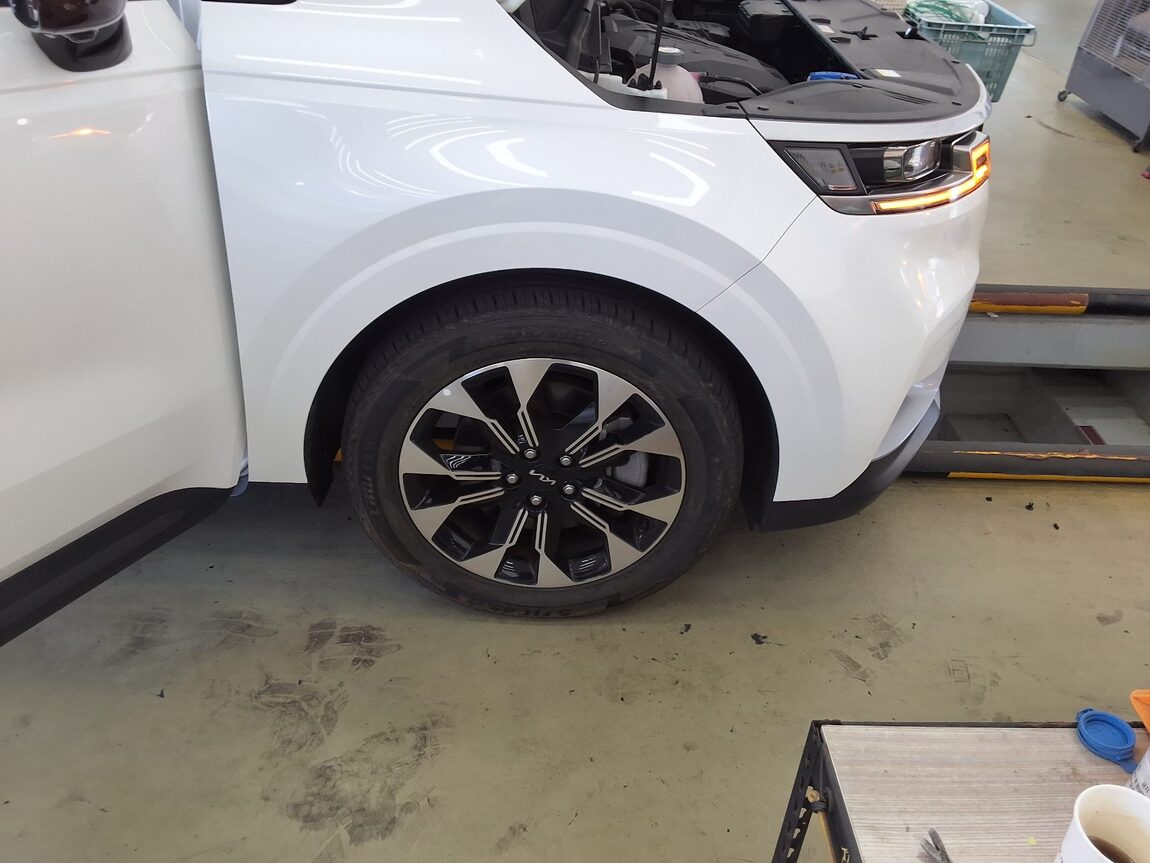 KIA NEW CARNIVAL (KA4) 9-SEATER GASOLINE PRESTIGE 2023 - zdjęcie 22