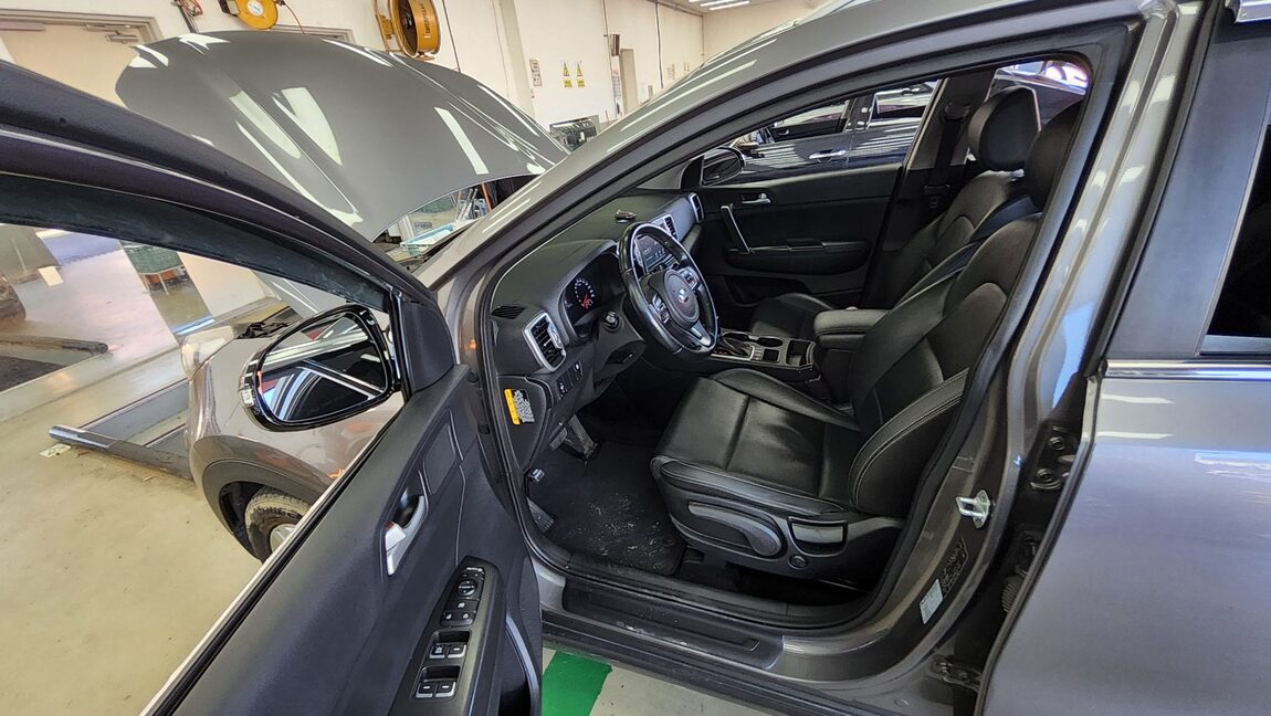 KIA NEW SPORTAGE R2.0 2WD PRESTIGE 2017 - zdjęcie 10