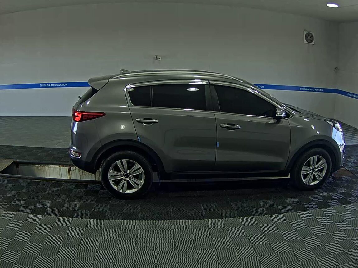 KIA NEW SPORTAGE R2.0 2WD PRESTIGE 2017 - zdjęcie 4