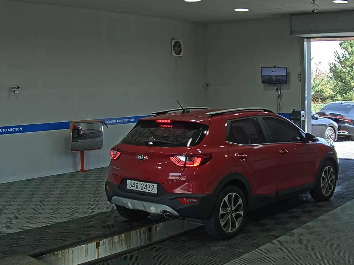 KIA STONIC U2 1.6 DIESEL TRENDY 2018 - zdjęcie 5