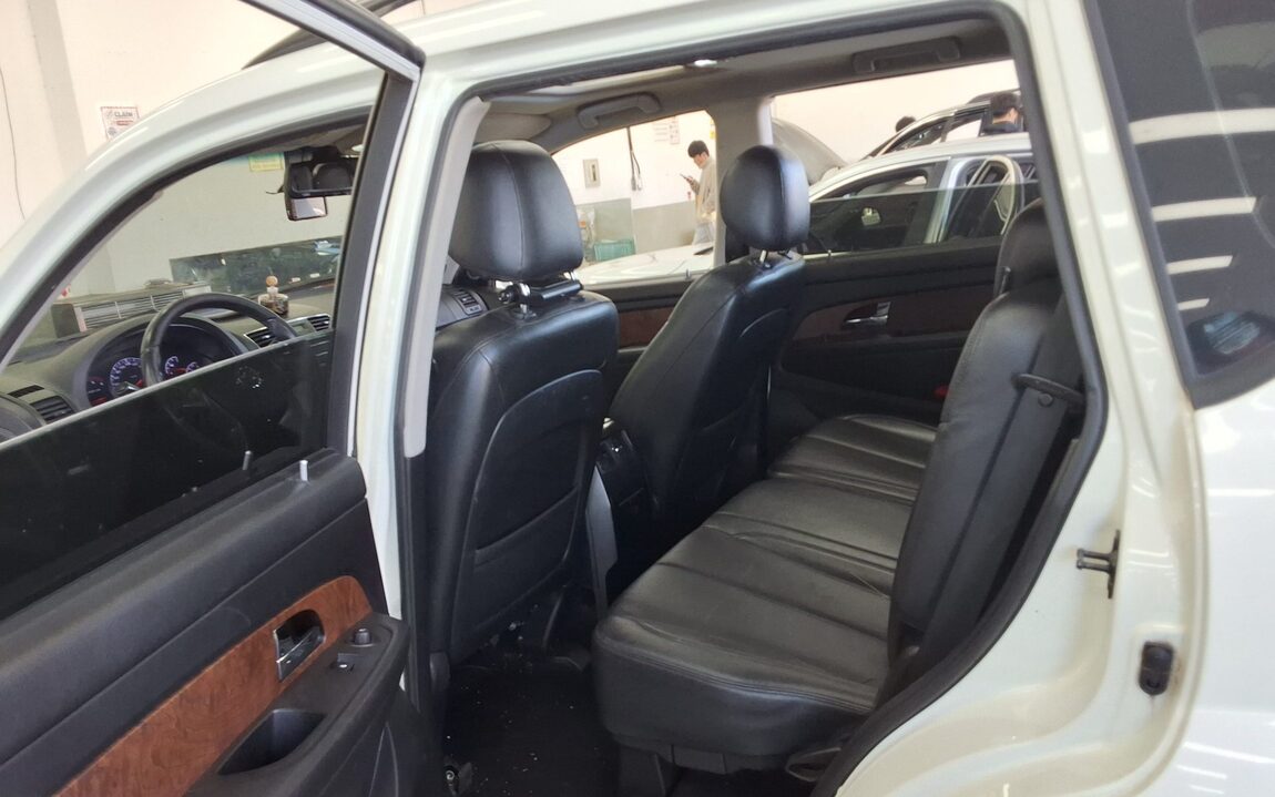 KG MOBILITY (SSANGYONG) REXTON W 2.2 2WD RX7 LUXURY 2016 - zdjęcie 12