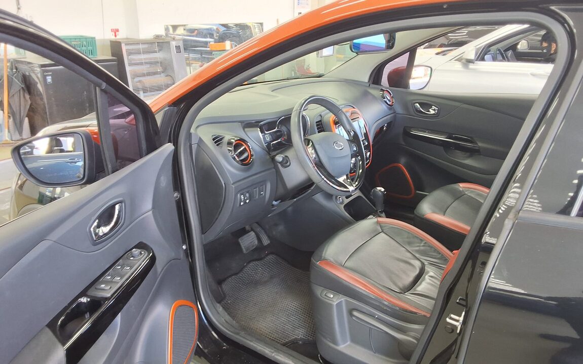 RENAULT (SAMSUNG) QM3 RE 2015 - zdjęcie 10